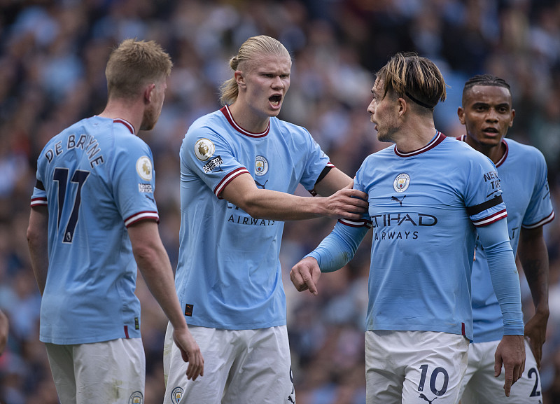 球迷对他的 球迷对他的