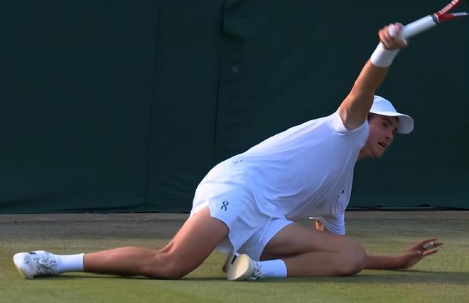 他们依然展 他们依然展