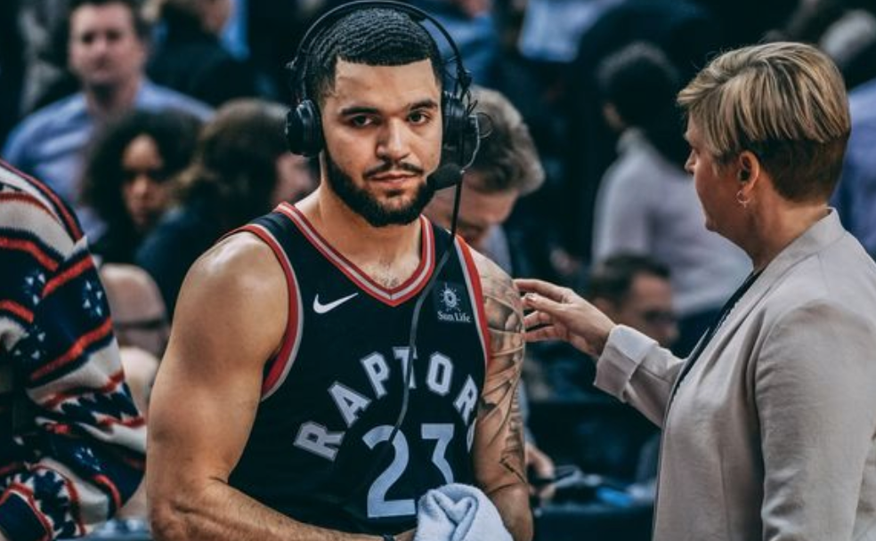 手的表现同 手的表现同