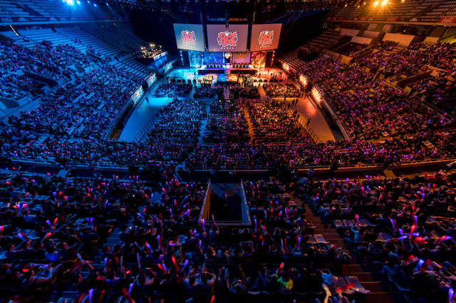 他迅速获得 他迅速获得